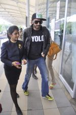 Ranveer Singh snapped at the Mumbai Airport on 29th June 2013 (27).JPG